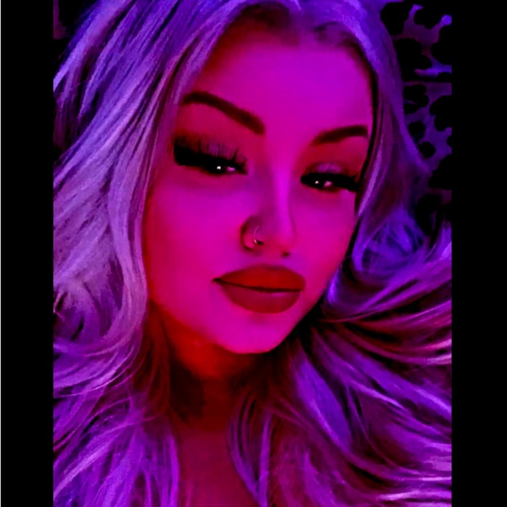 Meet your Posher, Ciara